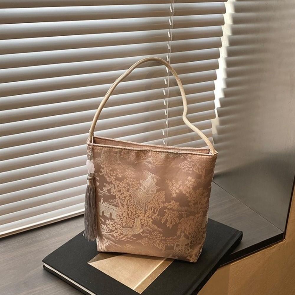 Retro New Chinese Style Handbag Lightweight Zipper Closure Retro Shoulder Bag Large Capacity Tassel Elegant Underarm Bag Gift