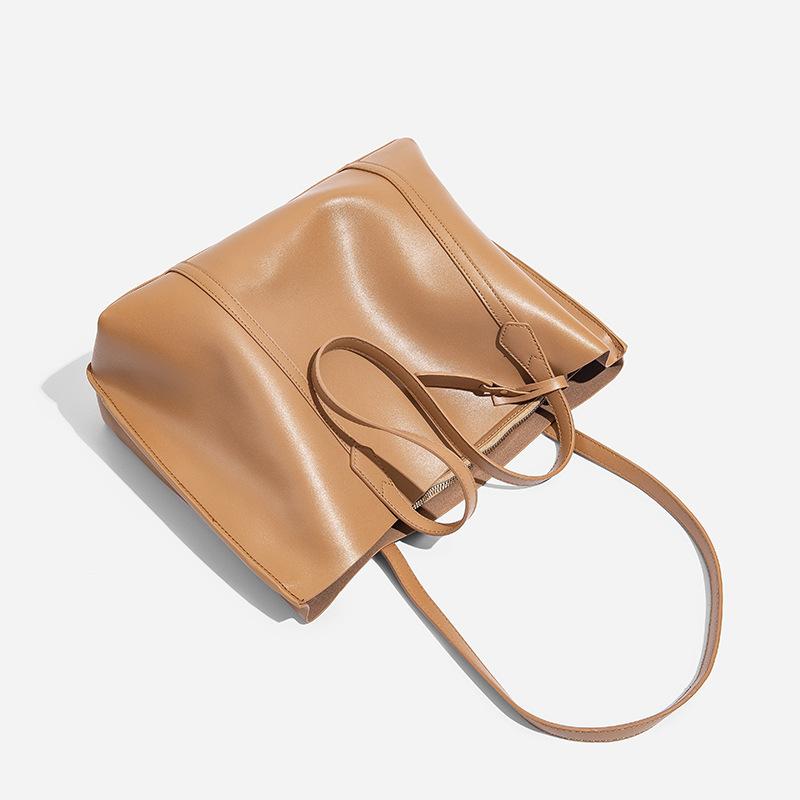Stylish and Elegant Tote Bag Female Simple Large Capacity Commuter Bag Single Shoulder Bag Carrying Large Bag