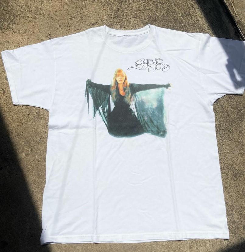 Stevie Nicks (2005) White Date Back T-Shirt All Size S-5XL