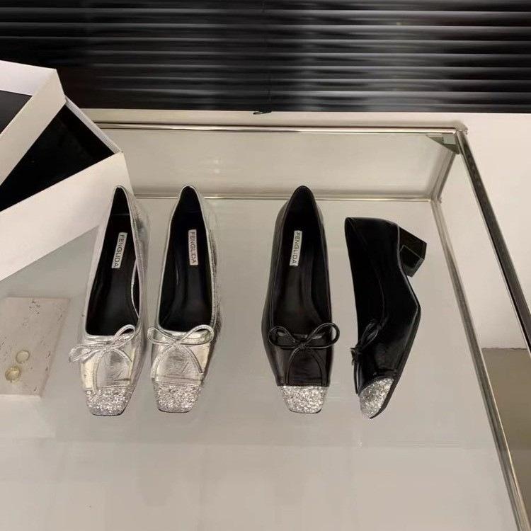 High-end square head light mouth single shoes women's spring and autumn new Korean version French temperament evening wind thick heel silver high heel