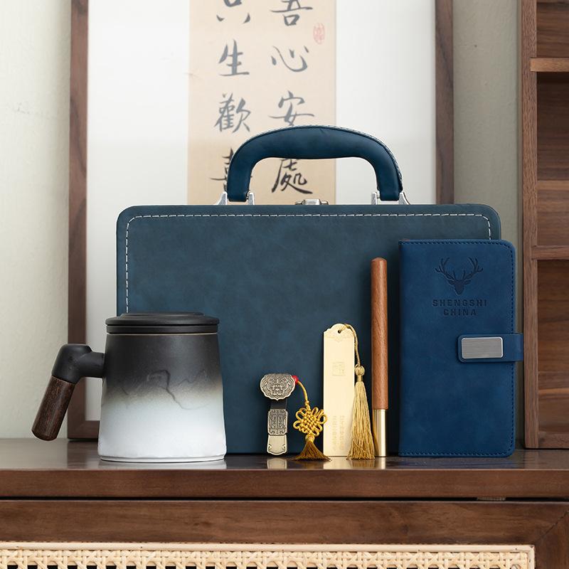 

Керамическая офисная чашка для чая с разделением и крышкой, большая емкость, кружка, корпоративный подарок, бизнес-подарок, надпись 400ml