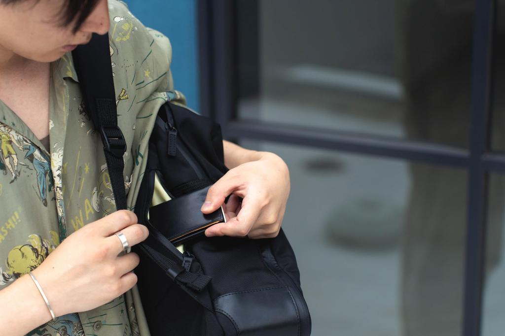 [drip] FLOORPACK ver.2 Conception à deux étages pour un accès et un rangement faciles. Sac à dos en nylon léger, sac photo, parfait pour un usage professionnel.