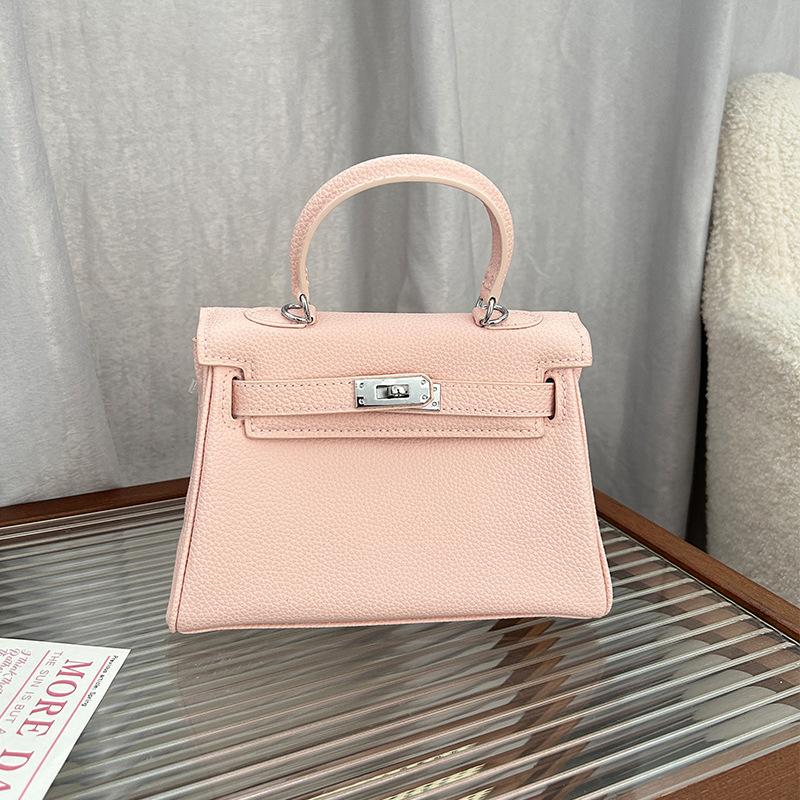 

Универсальная сумка женская четырехсезонная универсальная сумка мини второе поколение кожаная ретро сумка через плечо сумка большой вместимости