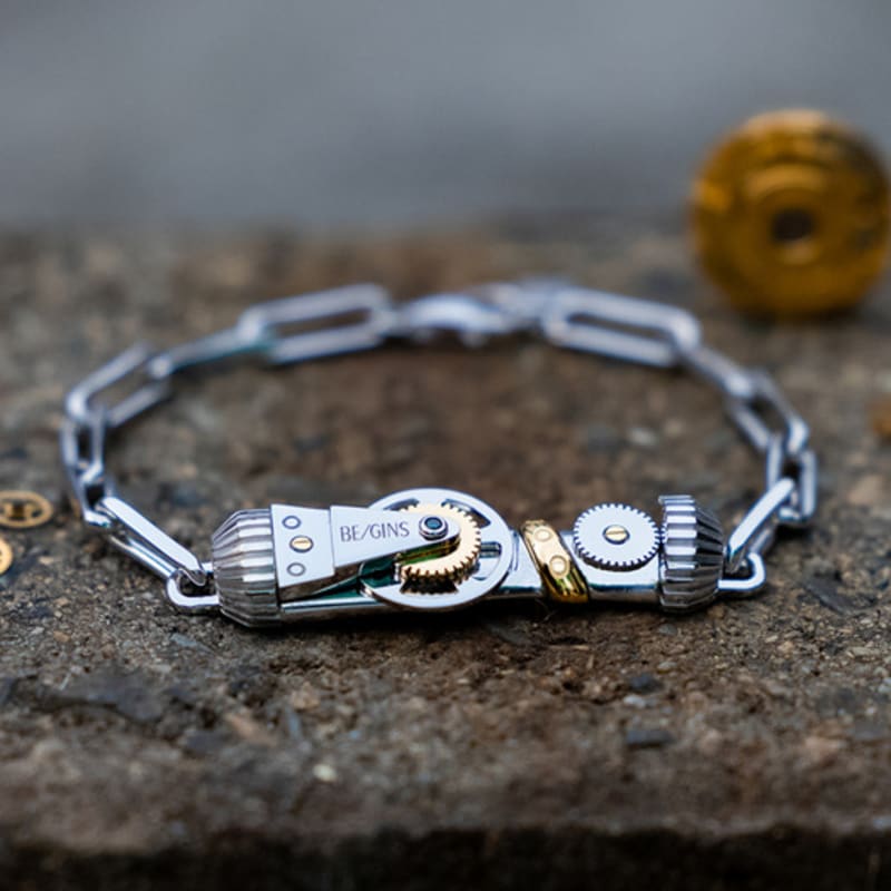 BE/GINS Time Movement Blue Diamond Bracelet