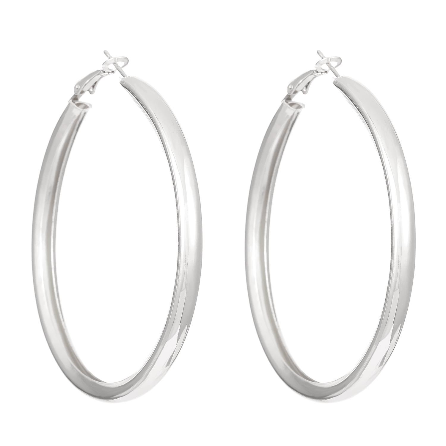 

Stylish Minimalist Choker & Earrings Set for Women - European & American Design