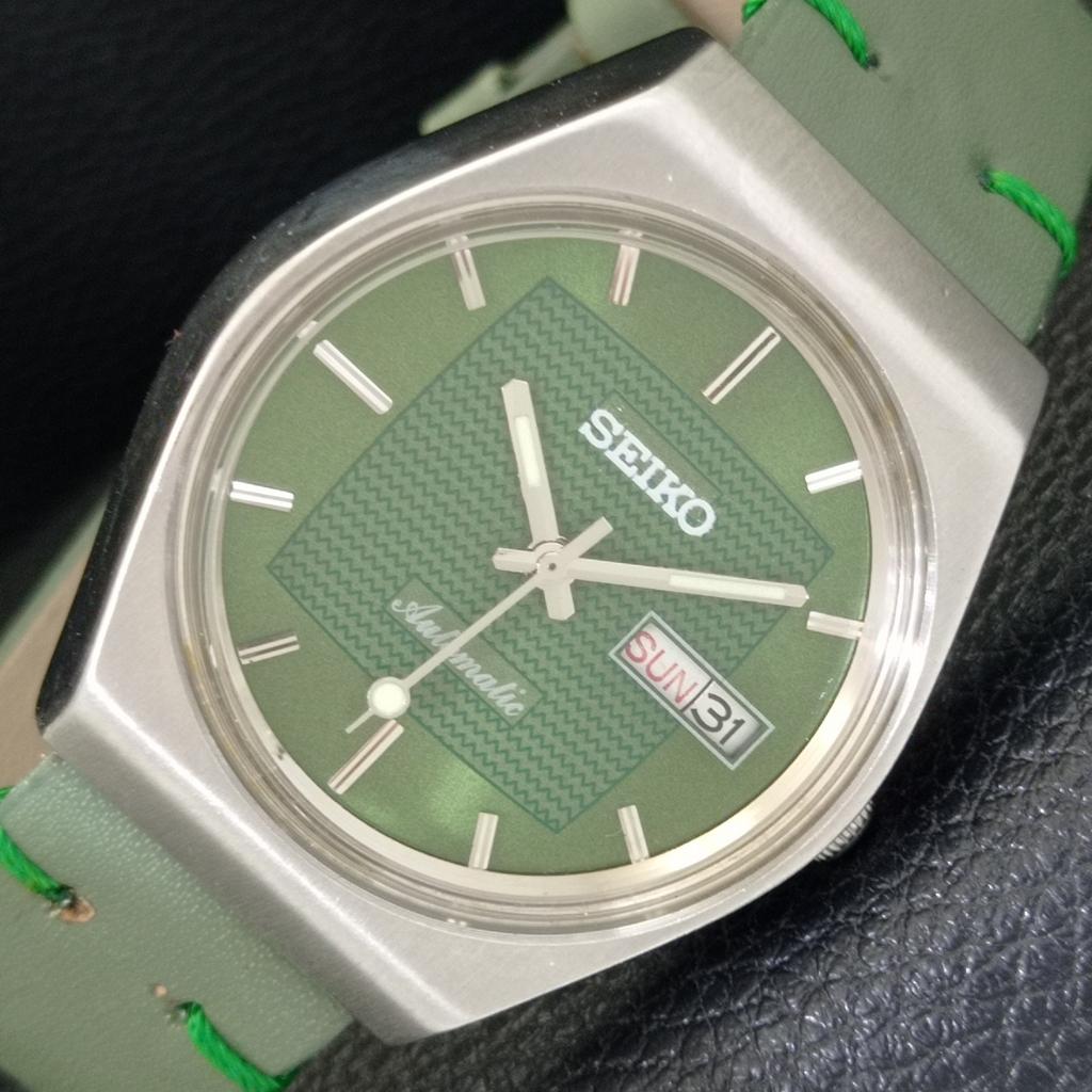 Seiko AUTOMATIC 6309A VINTAGE JAPAN MENS GREEN COLOR DIAL WATCH A701429-5 R206b-a701429