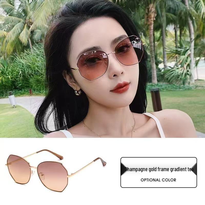 Trendy Korean Style Women's Polarized Sunglasses with Irregular Frame and UV Protection
