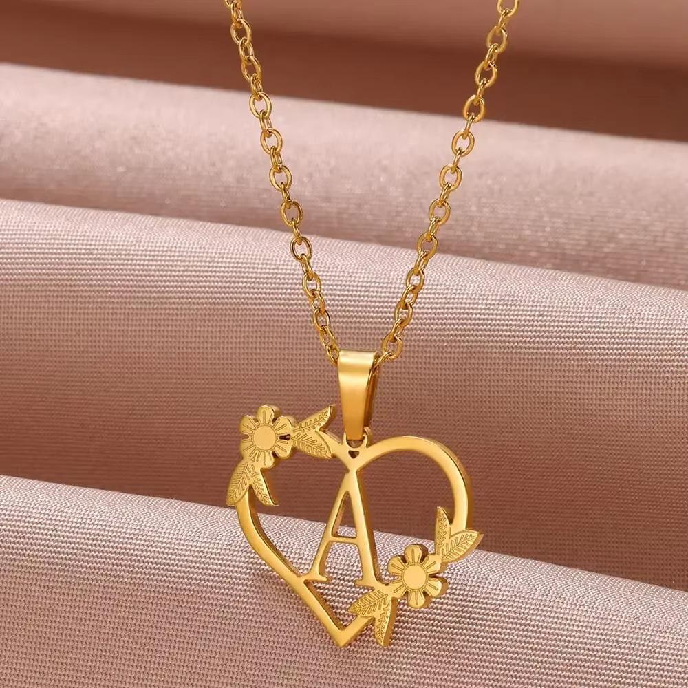 New English Alphabet Heart Pendant Gold Flower Premium Titanium Steel Gold Plated Necklace Clavicle Chain Fresh Woman