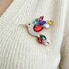 New Shiny Rhinestone Crystal Parrot Bird Brooch Vintage Animal Badge Lapel Pin Suit Coat Dress Party Jewelry Accessories Gifts
