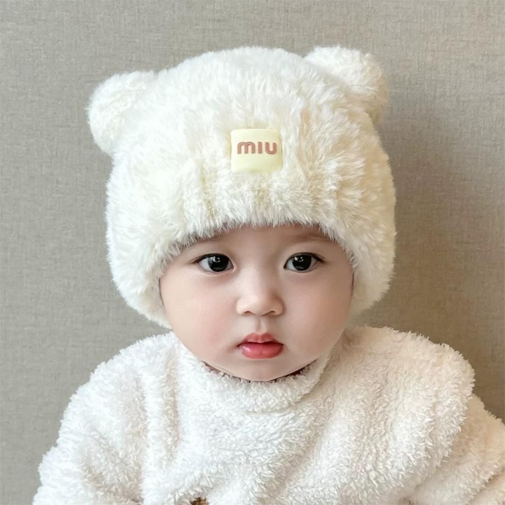 New Autumn and Winter Baby Ear Protection Hat, Warm and Cold Proof Hat, Comfortable Baby Double Ball Soft and Sticky Toe Cap