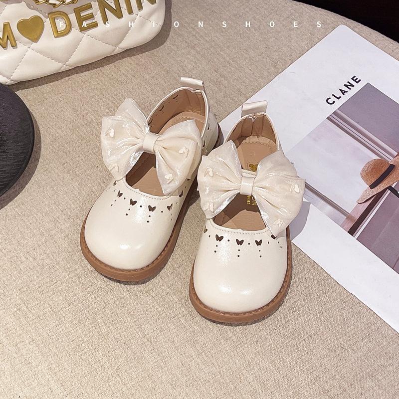 

Girls princess shoes white 2025 new autumn children s small leather shoes girls soft-soled shoes women s treasure single shoes autumn 21-25 yards whole box shot 50 pairs