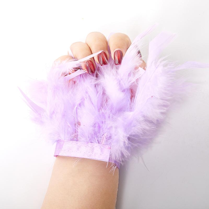 

8 Color Bracelet Sleeves For Nail Photos Feathers Nail Parts Plush Wrist Cuffs For Manicure Hand Photo Nail Decor 1Pcs світло-фіолетового кольору