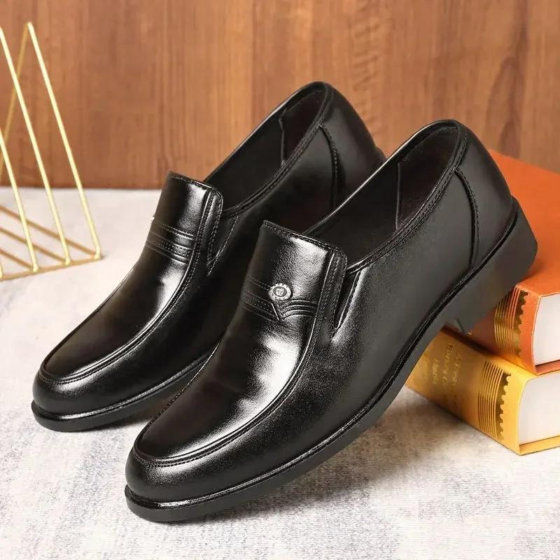 Fashion Dress Shoes Man Official Round Toe Casual Business Social Shoe for Men Office Clothing Elegant and Classic 2024 Style Footwear