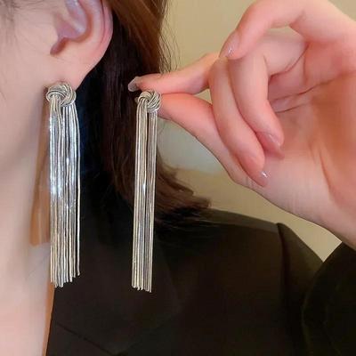 Women's Luxury Long Tassel Earrings Female Elegant Sexy Geometric Pendant Jewelry Accessories Girls High Elegant Earring Gifts