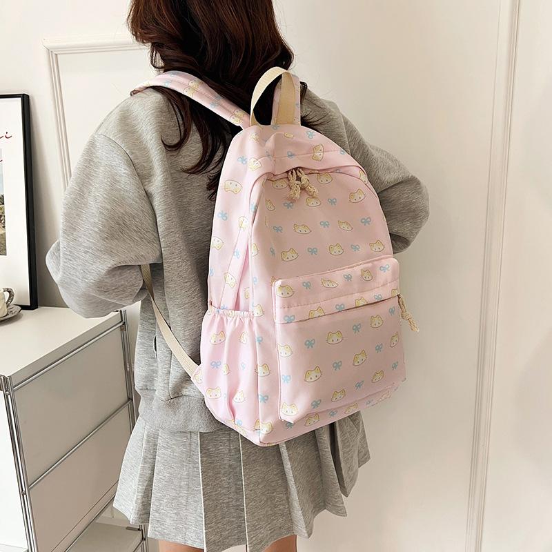 Large-capacity Student Schoolbag, Backpack, and Casual Backpack for Teenagers and Students Casually