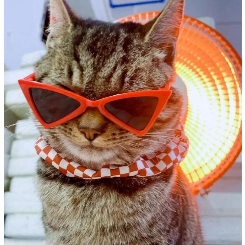 Vintage Triangular Pet Cat Sunglasses Pet Products for Small Dogs Kitten Puppy Cat Accessories Reflection Eyewear Glasses