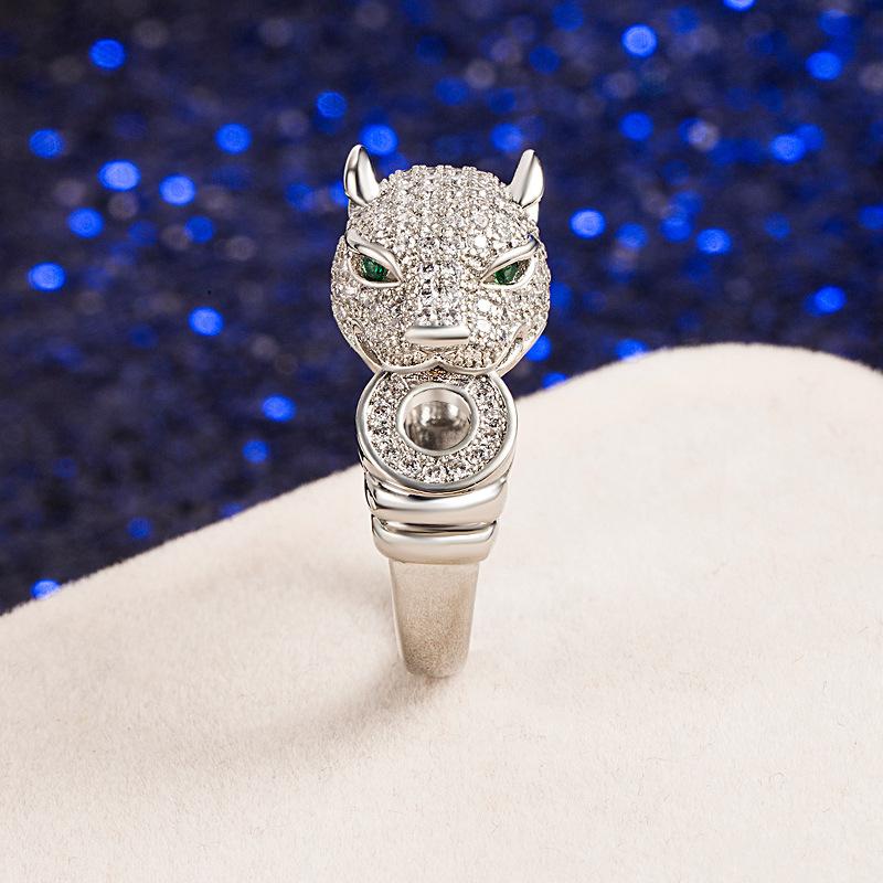

Cincin Berlian Zamrud Emstones Hijau Penuh Berlian Mewah Halus untuk Wanita Hadiah Perhiasan Pesta Bijoux Bague Emas Putih 18K 7