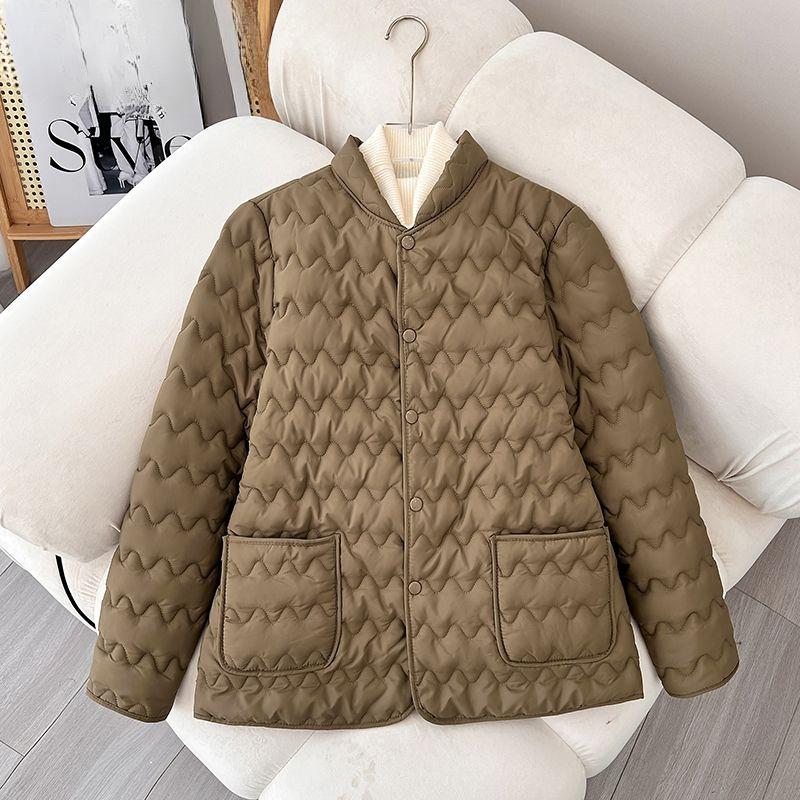 

Легкое короткое хлопковое пальто на пуху с внутренней подкладкой, теплое и утолщенное для зимы, для ношения под верхнюю одежду и в качестве базового слоя. 2XL хаки