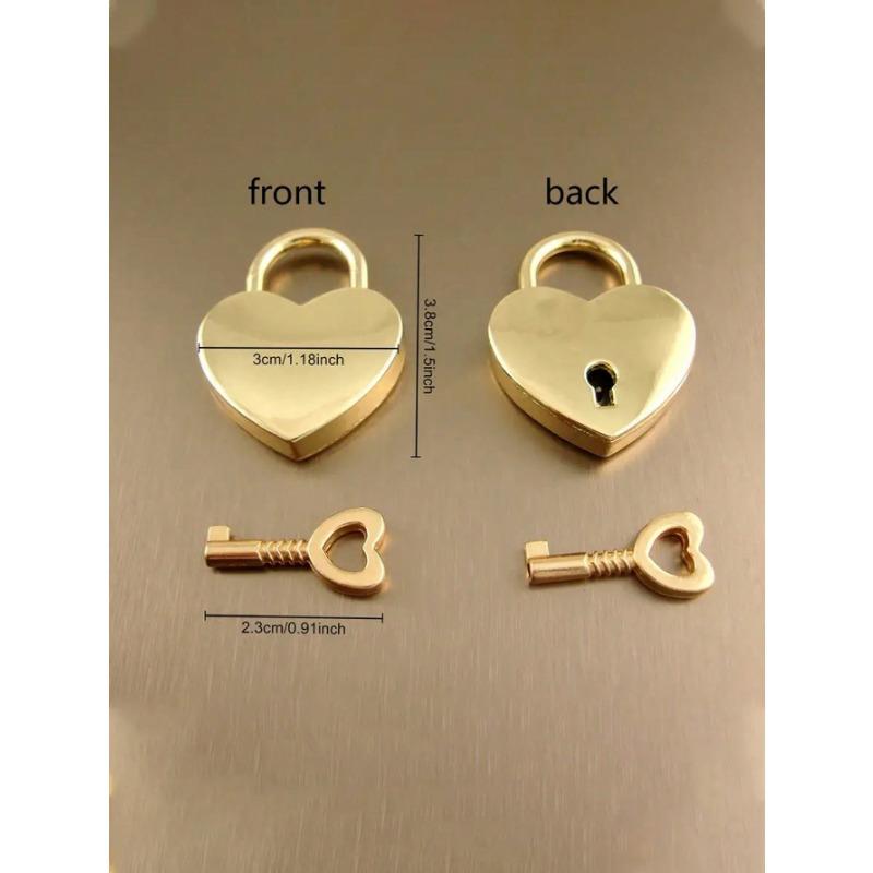 A Small Heart-Shaped Padlock Set With A Key - Metal Heart-Shaped Lock, Suitable For Suitcases, Laptops, Drawers, Wallets
