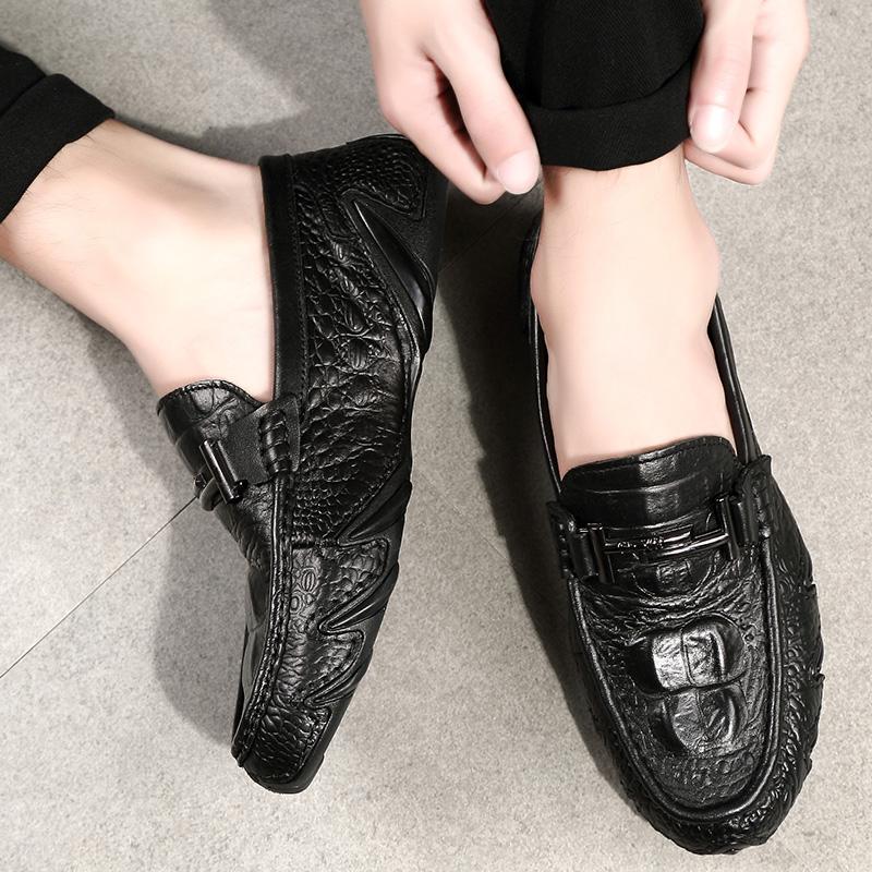 2024 New Leather Men Shoes Fashion Light Breathable Casual Shoes Genuine Leather Luxury Mens Loafers Shoes Mocassin Man Footwear