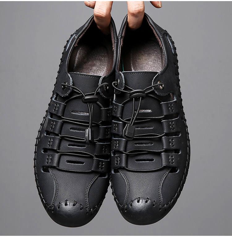 Leather Sandals Men's 2025 Summer New Casual Hollow Leather Sandals Soft Sole Driving Hole Men's Shoes