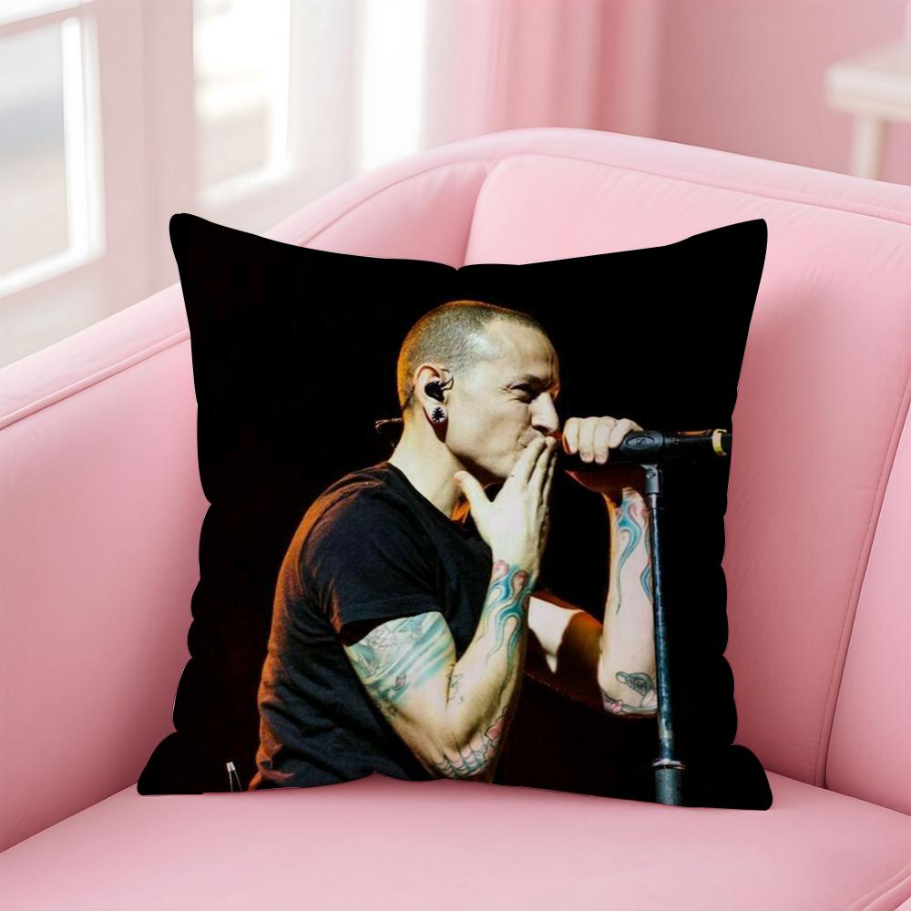 Singer C-Chester Benningtons Cushion Cover Comfortable Reversible Pillow Cover Ideal For Car Sofa Bedroom & Beyond