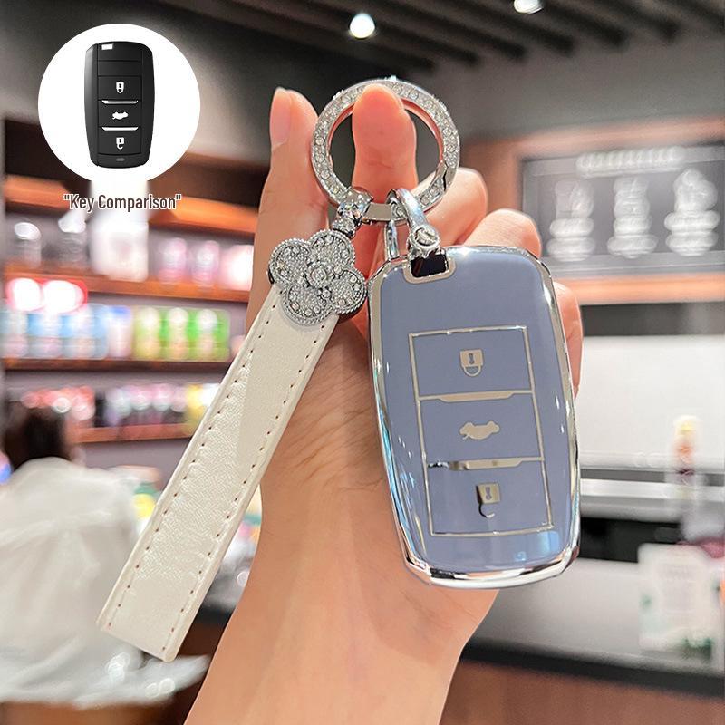 Changan Car Key Case: Compatible with Nuo, Mi Yu, Lumin, Benben, Eado, CS55, Yi Dong DT - 35 Shell Bag for Women.