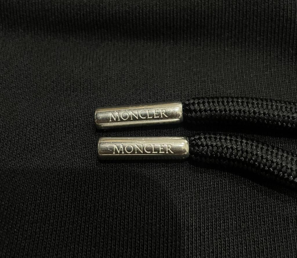 Used MONCLER F10918G70200 V8104Parker mens