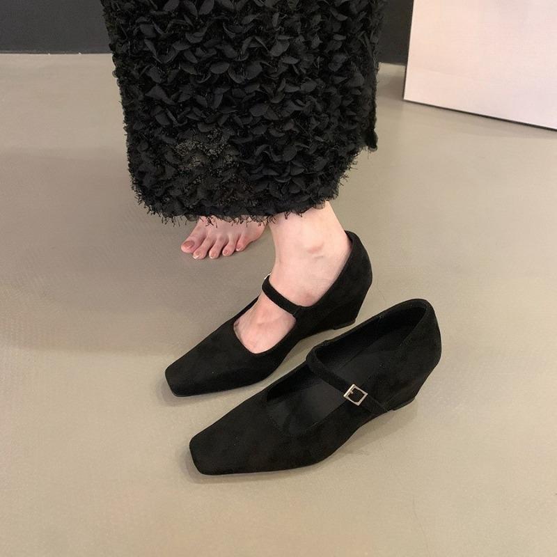 

Wedge heel retro suede Mary Jane single shoes women s shoes spring and autumn new summer skirt evening high heels 39 чорний