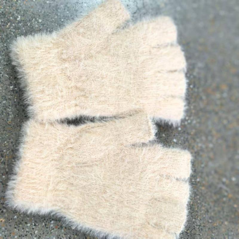 Simple plush gloves women's winter warm finger gloves solid color half finger uncovered student writing flat gloves
