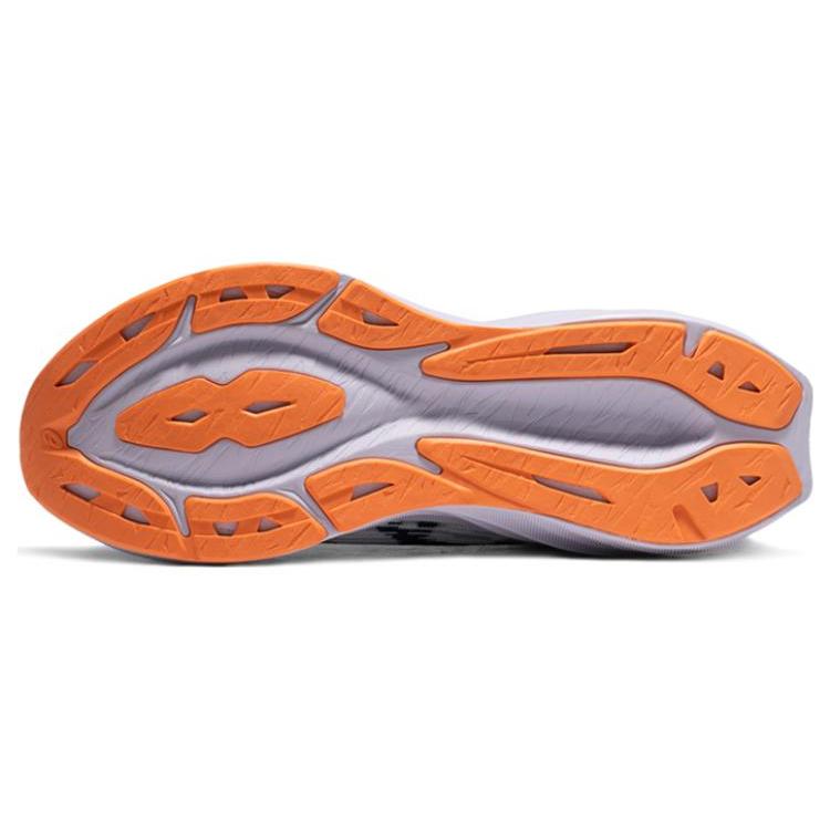 Nye Asics Novablast 3 'Hvit Indigoblå' 1011B458-103