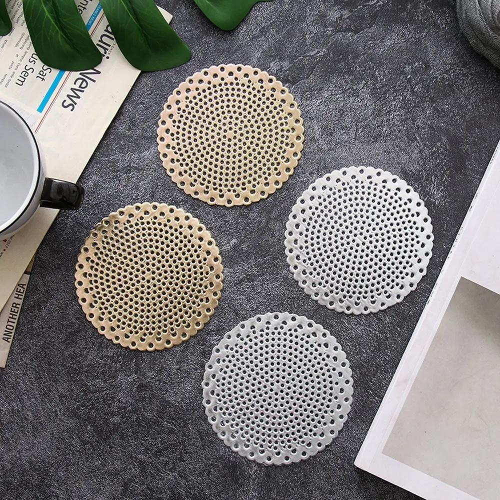 Hollow PVC Bronzing Coaster Table Mat For Coffee Tables Tableware Cup Pads Christmas Decoration Kitchen Accessories