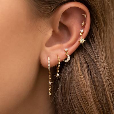 New Design Stainless Steel Cubic Zirconia Chain Hoop Earring For Women Star Moon Pendant Cartilage Earring Piercing
