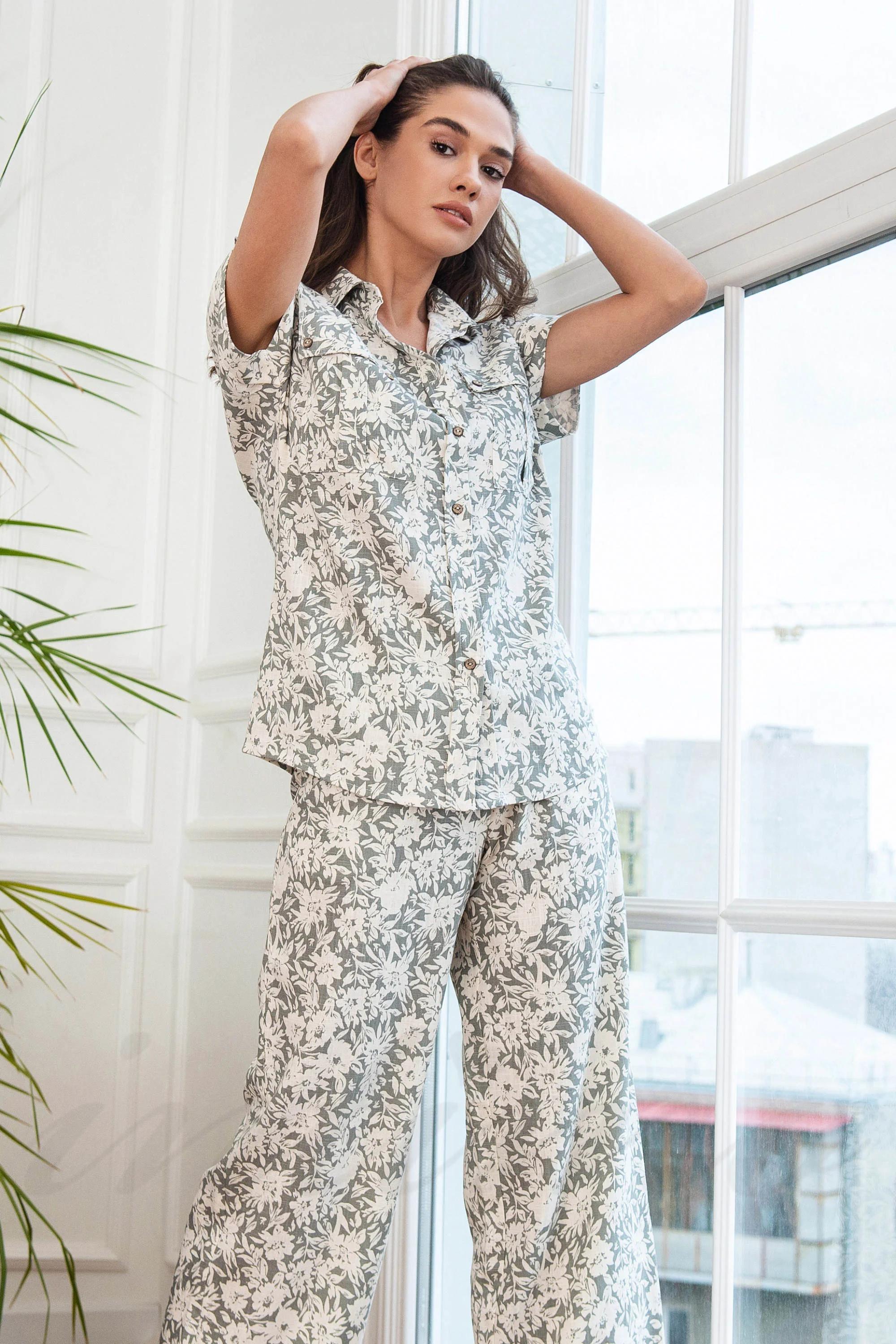 

комплект: сорочка і штани German Volf (70829) 42(S) зелений