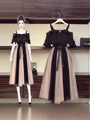 Completo canotta e gonna taglie forti: Moda Snellente Primavera/Estate per Donne