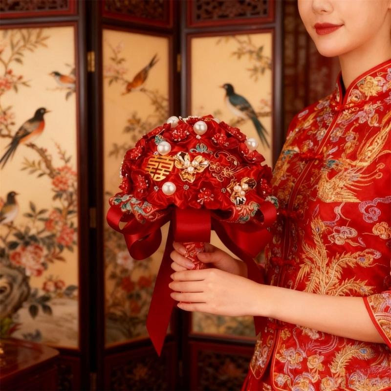 Elegant Chinese Wedding Bridal Bouquets Traditional Modern Design Artificial Flower For Bride Ceremony