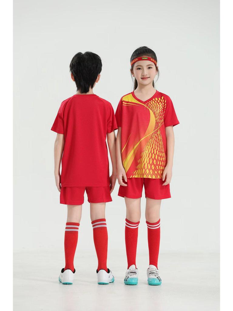 In-Stock Men's & Women's Breathable Team Football Uniform: Sweat-Wicking Jersey & Training Suit
