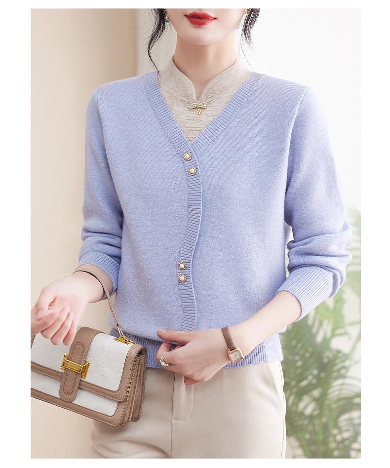 Mom's Winter Qipao-Style Two-in-One Velvet Sweater for Middle-Aged Women