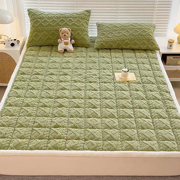 WTEMPO Lamb Wool Mattress Bedroom Dormitory Single and Double Padded Quilt Winter Thickened Warm Tatami Plush Cushion