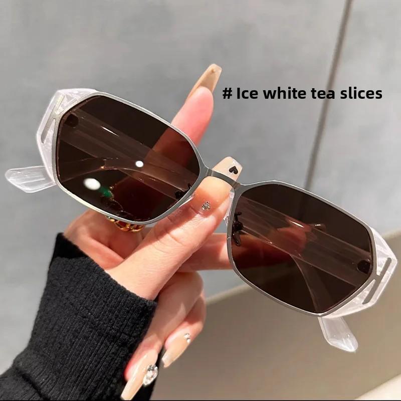 New Style Small Ice Cube Sunglasses Anti-UV Square Frame Optical Glasses Slimming Effect Y2K Vintage Aesthetic Sun Shades