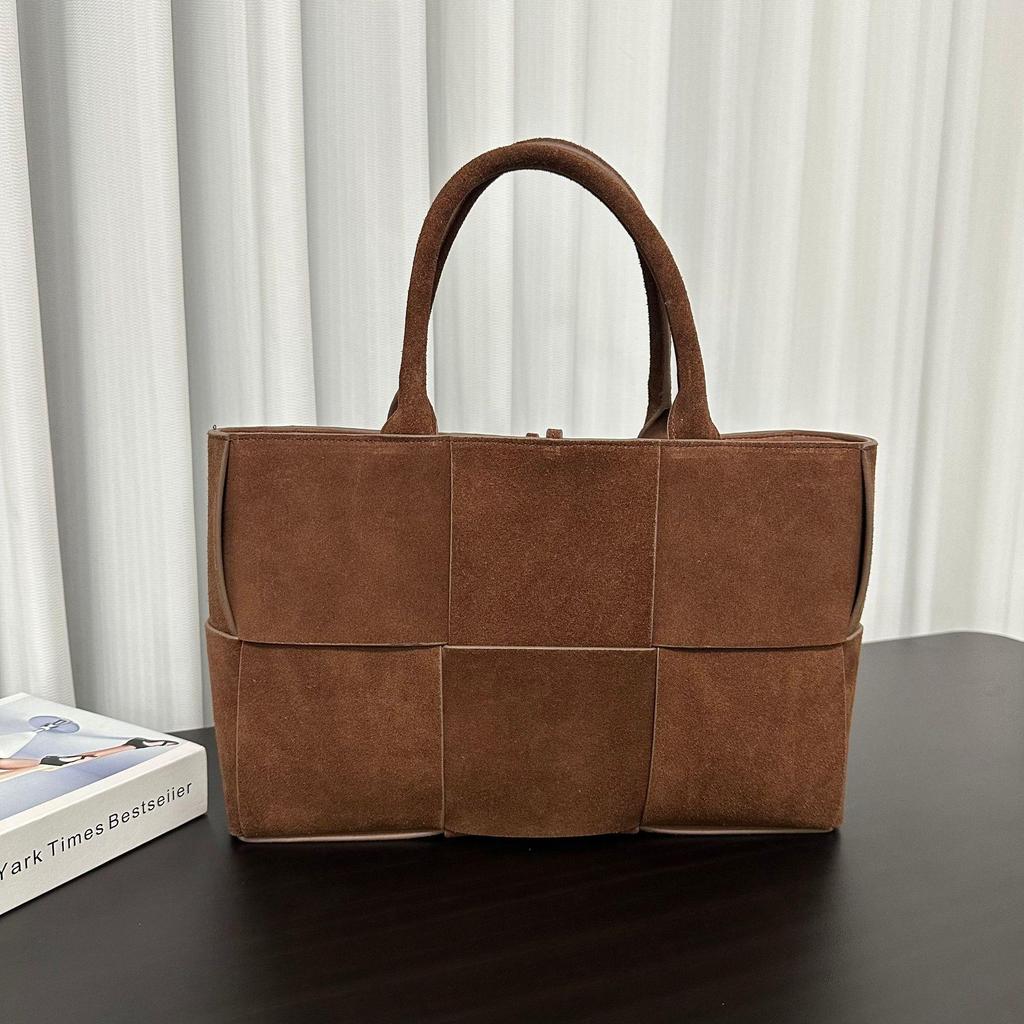 New Matte Leather Hand Woven Women's Handbag Large Capacity Tote Bag Single Shoulder Letter Bag