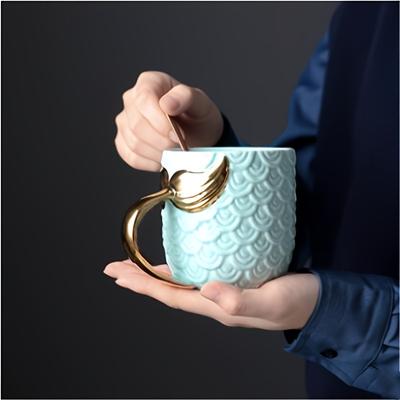 Tazza Sirena Novità Con Manico Coda Dorata Tazza da Caffè Carina Tazza in Ceramica Tazza da Tè Grande Adatta per Regali di San Valentino