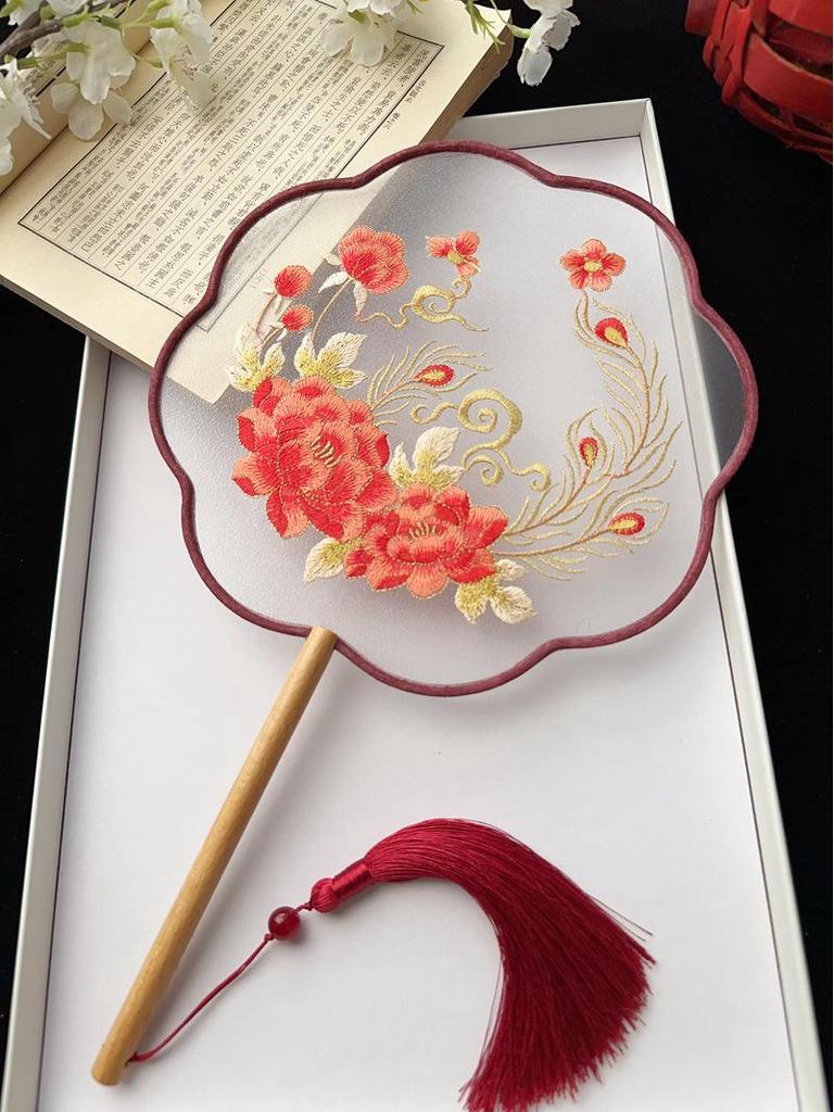 Ancient Style Chinese Embroidered Round Fan for Hanfu and Cheongsam