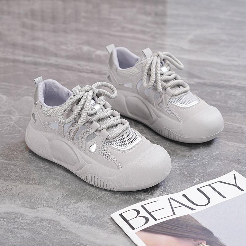 2026 Summer Women Casual Sandals Korean Designer Surface Hollow Breathable Woman Flat Shoes Outdoor Lace-up Sneakers Zapatos2026