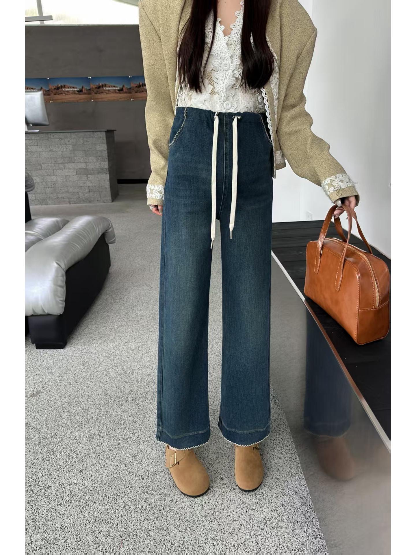 

Petite High-Waist Dark Blue Flare Jeans for Women - Slimming Micro Flare Wide Leg Pants for Early Autumn 2025. XXL