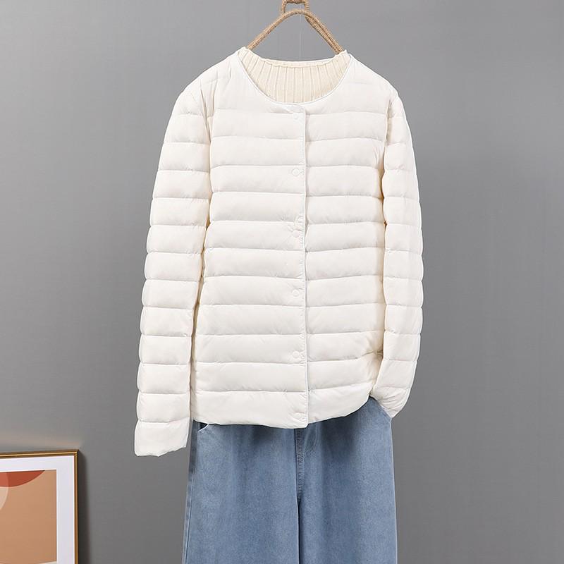 Women's 2025 White Duck Down Lightweight Jacket, Short Style, Convertible Round/V-Neck, Suitable for Autumn and Winter.