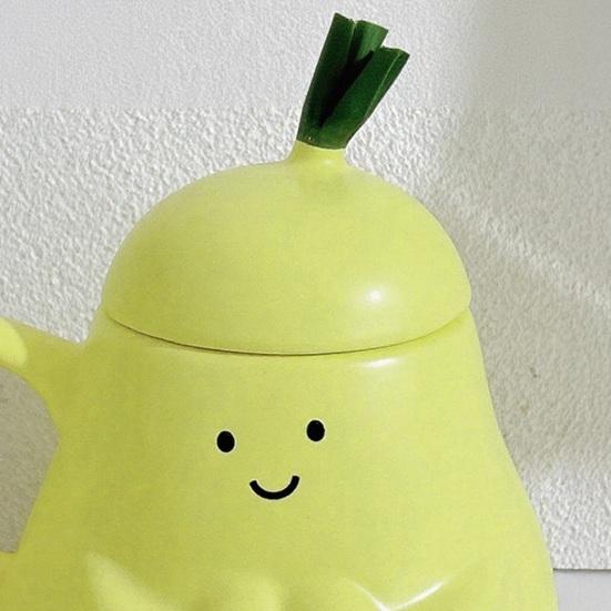 Keramický hrnek ve tvaru hrušky s víčkem Roztomilý vtipný hrnek na kávu a čaj se smějící tváří 450 ml Pohodlné ucho Nápojový hrnek Dárek k narozeninám Domácí dekorace
