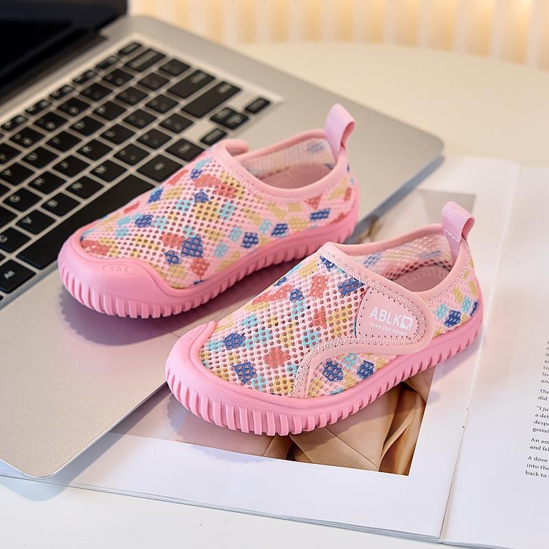 

Baby Girls Boys Casual Shoes Plaid Children Shoes Breathable Mesh Kids Sneakers Anti Slip Soft Soled Infant Toddler Shoes 21 розовый
