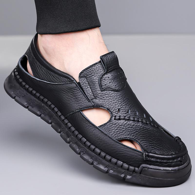 Fashion Casual Hallow Leather Sandals Shoes for Men Fashion Summer New Designer Solid Color Platform Dress Shoes Man