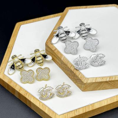 Sprankelende Bij & Klaver Zirkonia Oorknopjes voor Dames